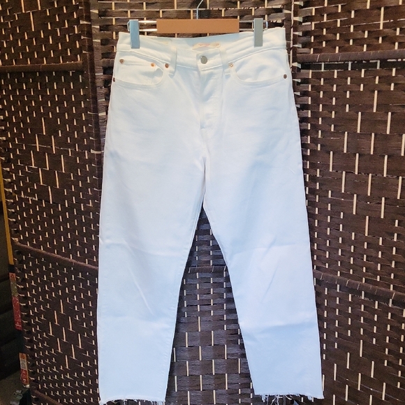 Levis White Straight Leg Jeans with Raw Edge - Picture 1 of 8